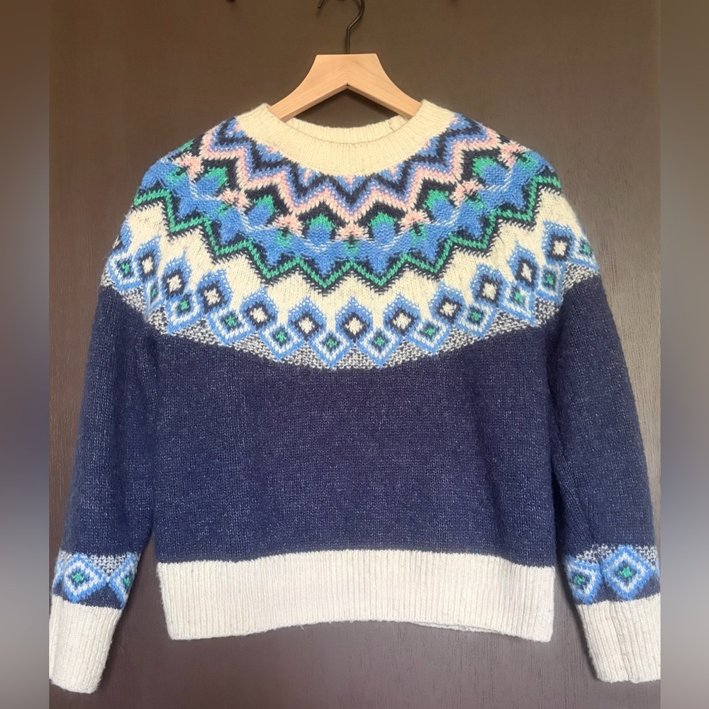 Old Navy Navy Blue Fair Isle Crewneck Sweater with Cream Accents